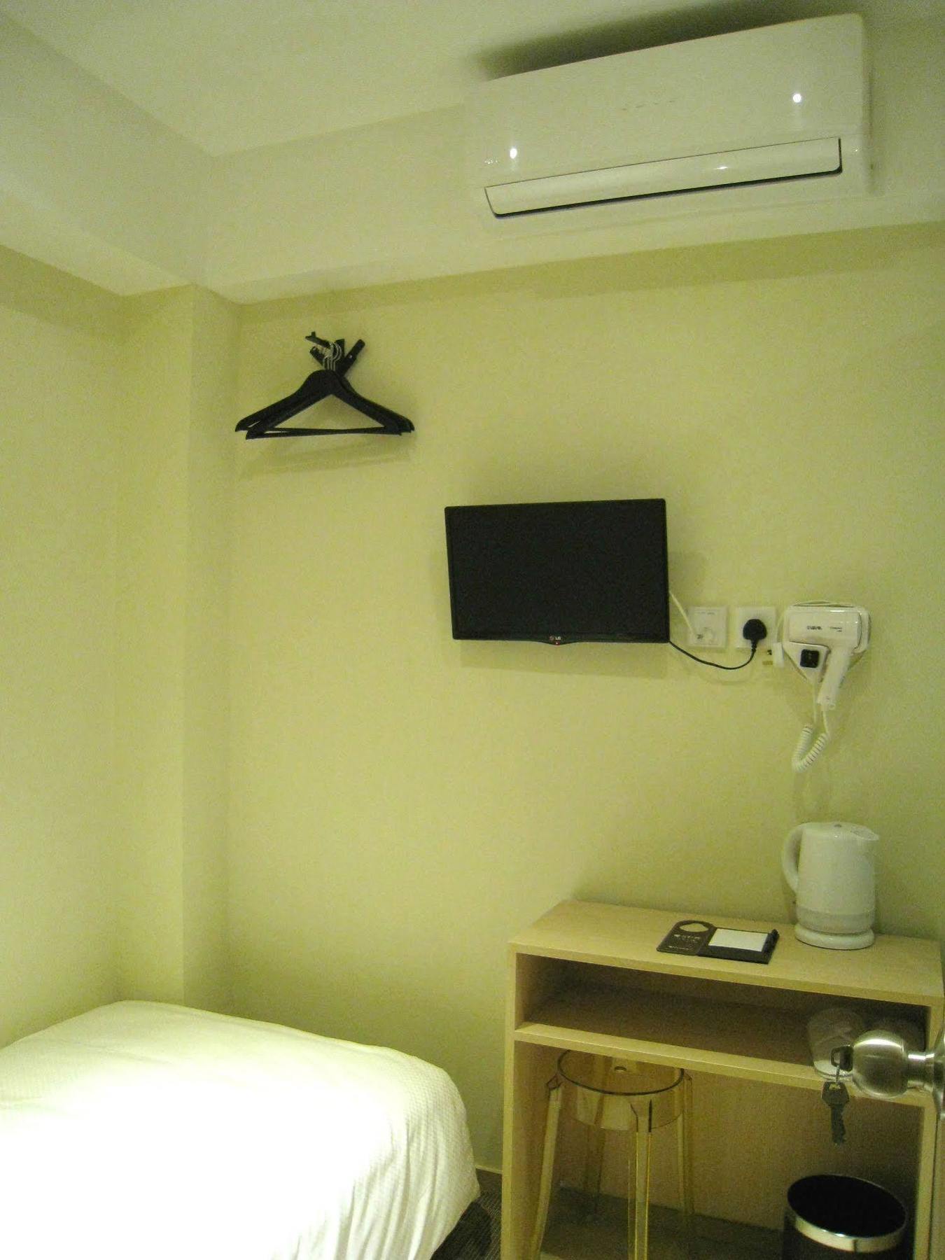 Mini.18 Aparthotel Kowloon  Exterior photo